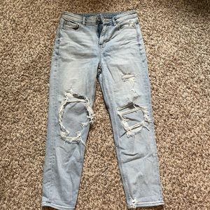 American eagle distressed jeans